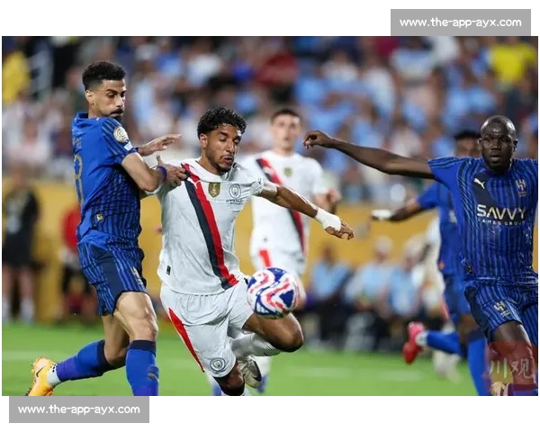 铁卫库利巴利天神下凡!11 次解围 + 加时绝杀,新月 4-3 掀翻曼城 铁卫库利巴利天神下凡!11 次解围 + 加时绝杀,新月 4-3 掀翻曼城