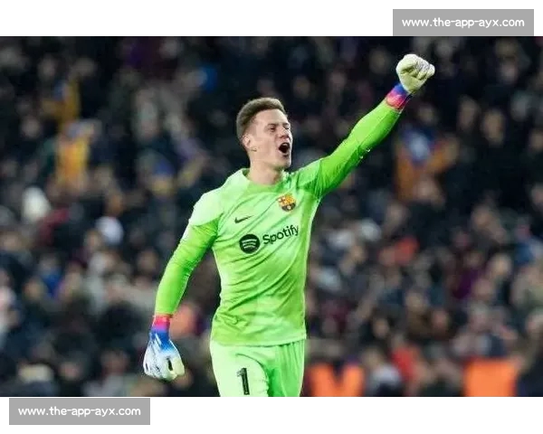 特尔施特根强硬表态：留队争主力，转会传闻无关紧要